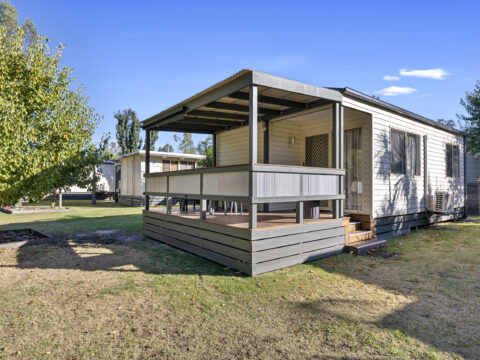 b6051c1fd4bf195eda06f0e8bf81d9b25f820141