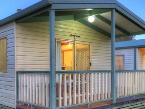 river-bend-caravan-slide-14